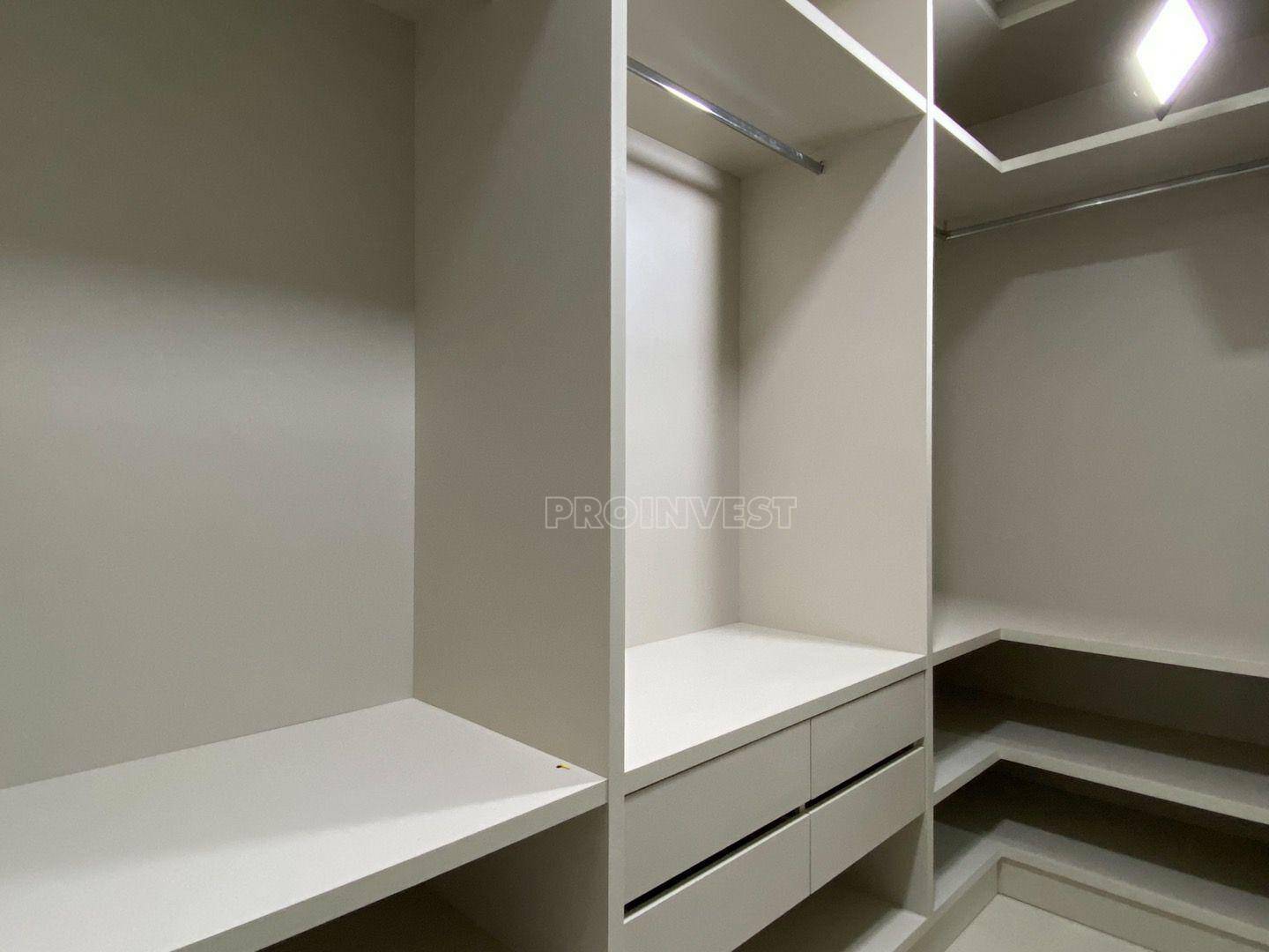 Casa de Condomínio para alugar com 3 quartos, 398m² - Foto 33