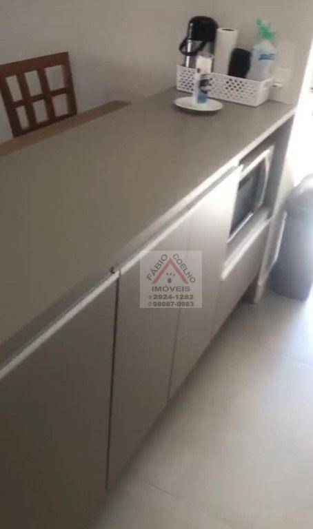 Apartamento à venda com 2 quartos, 65m² - Foto 14