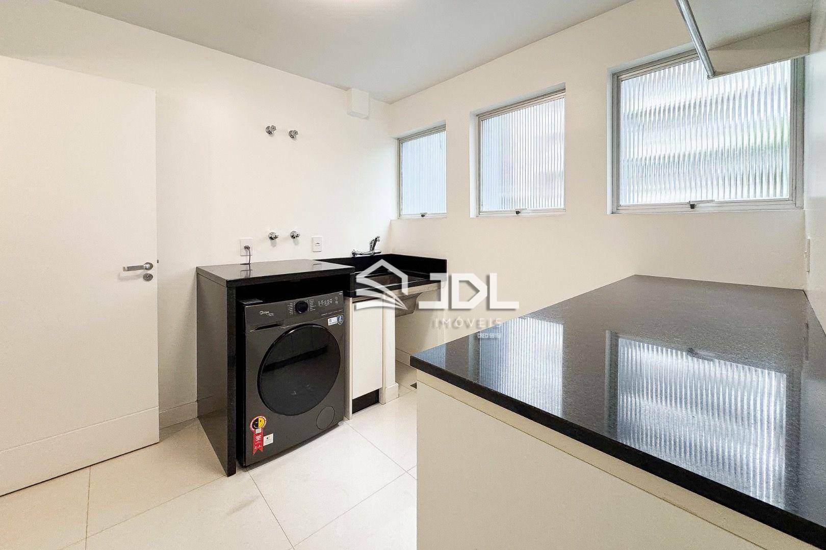 Apartamento à venda com 4 quartos, 240m² - Foto 24