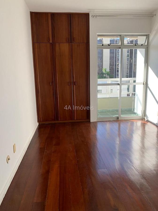 Apartamento à venda com 4 quartos, 180m² - Foto 21