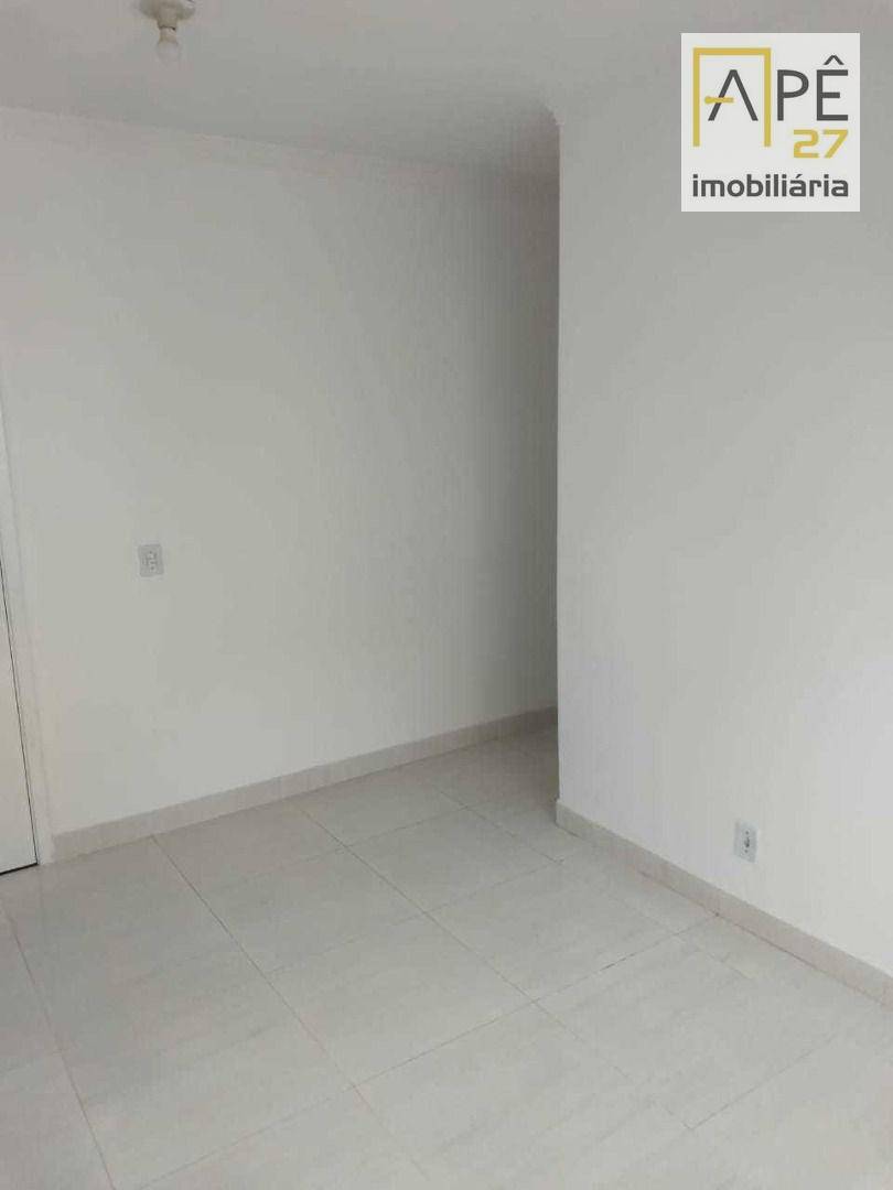 Apartamento à venda com 2 quartos, 47m² - Foto 6