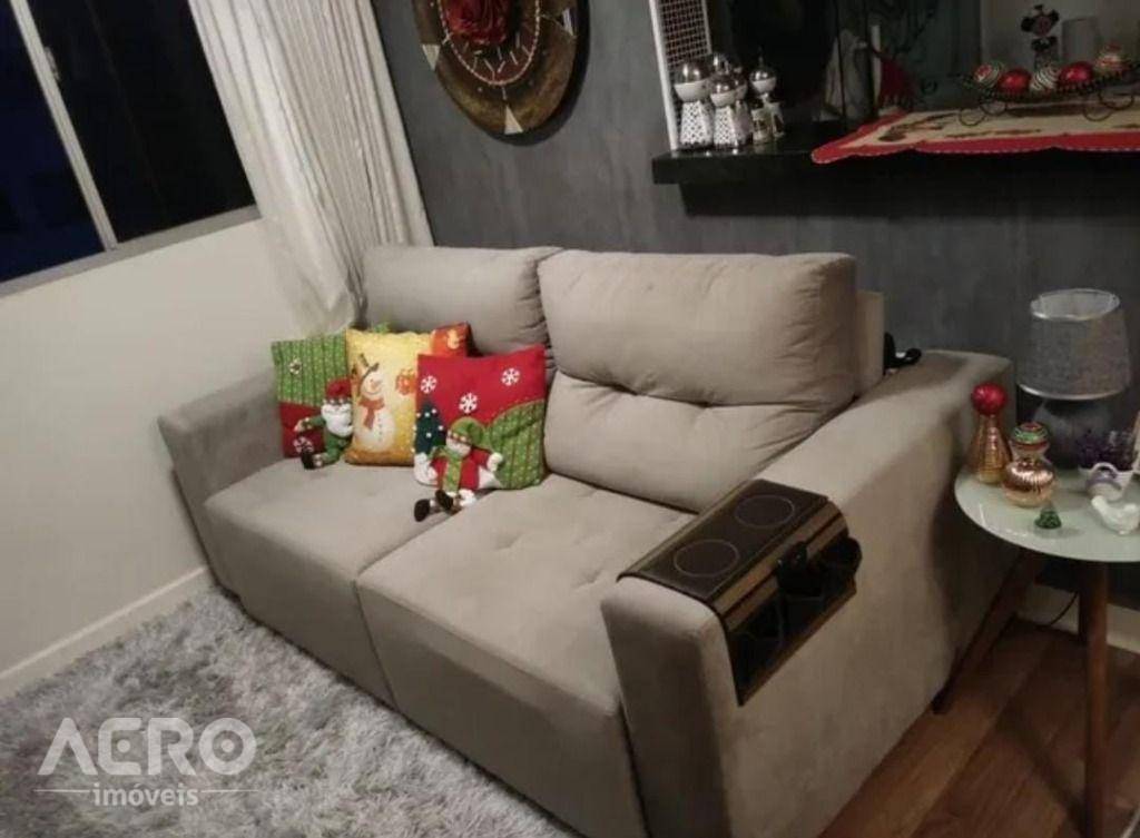 Apartamento à venda com 2 quartos, 48m² - Foto 11