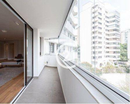 Apartamento à venda com 4 quartos, 306m² - Foto 5