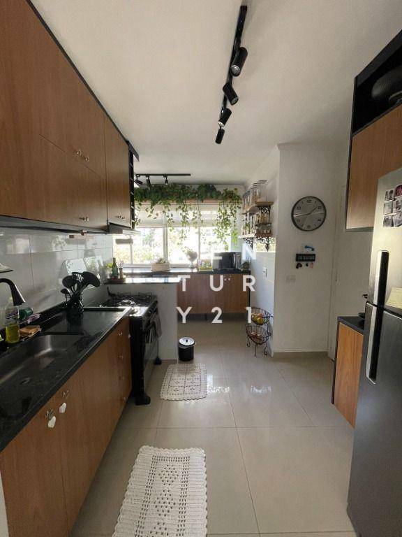 Apartamento à venda com 3 quartos, 98m² - Foto 4