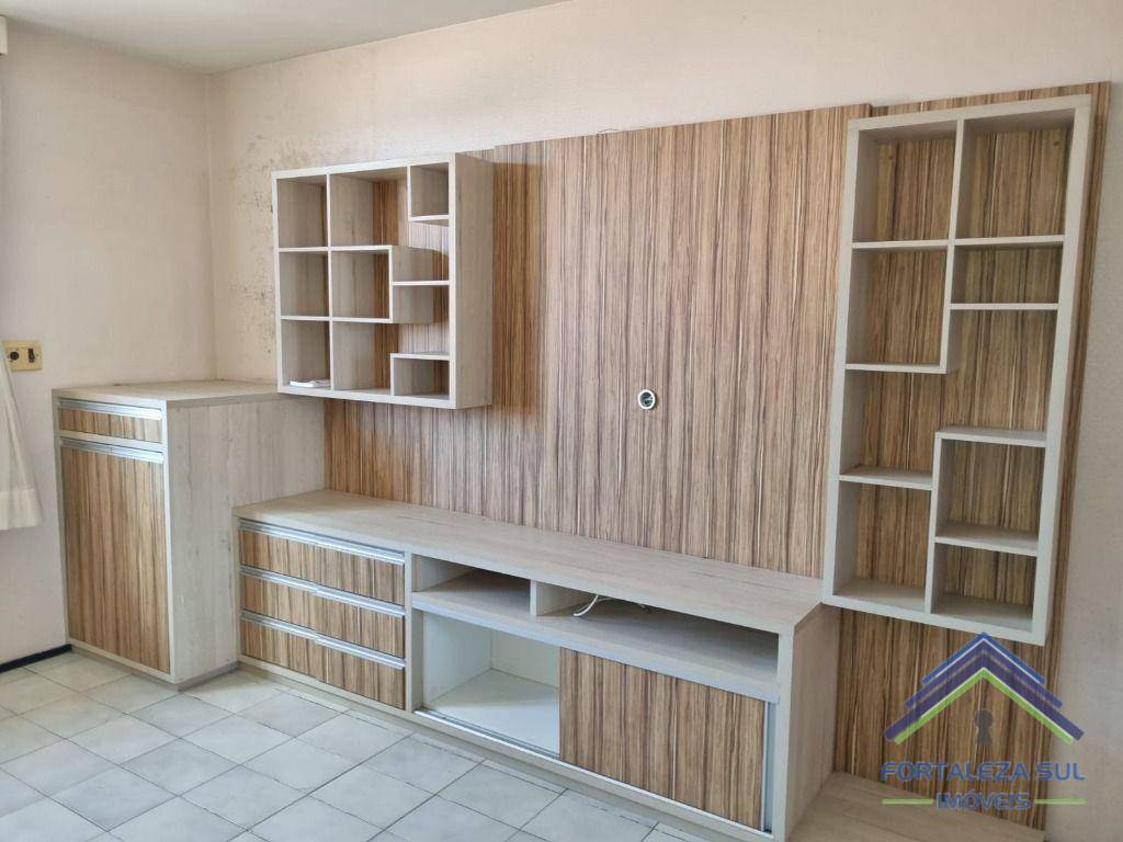 Casa à venda com 4 quartos, 281m² - Foto 10