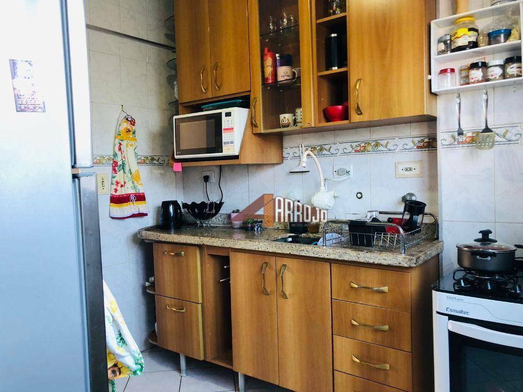 Apartamento à venda com 2 quartos, 63m² - Foto 7