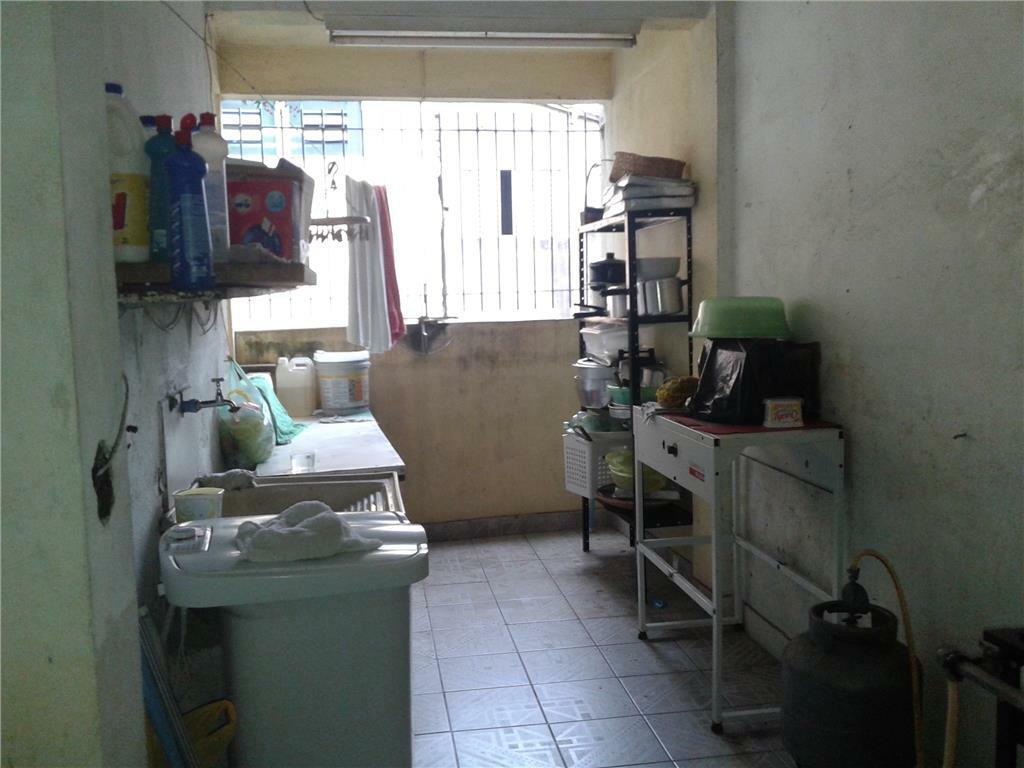 Casa à venda com 4 quartos, 231m² - Foto 8