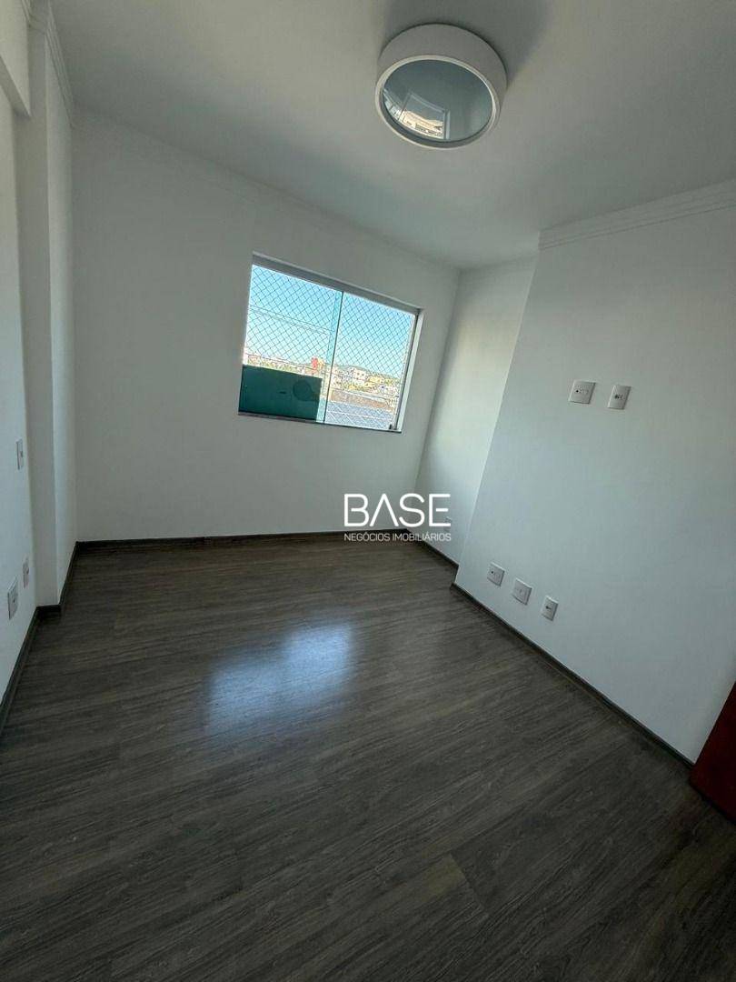 Apartamento, 3 quartos, 100 m² - Foto 3