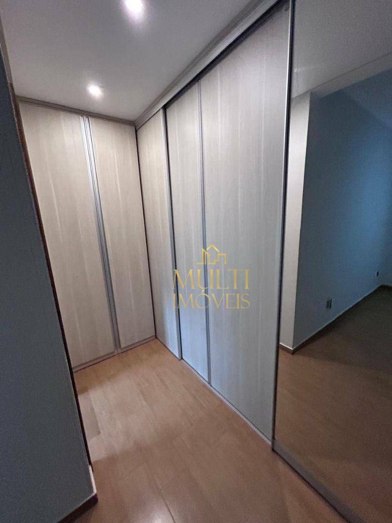 Sobrado à venda com 4 quartos, 380m² - Foto 11