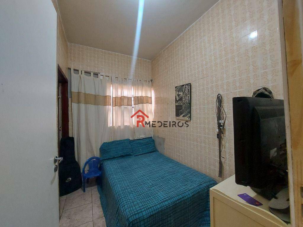 Casa à venda com 2 quartos, 60m² - Foto 6