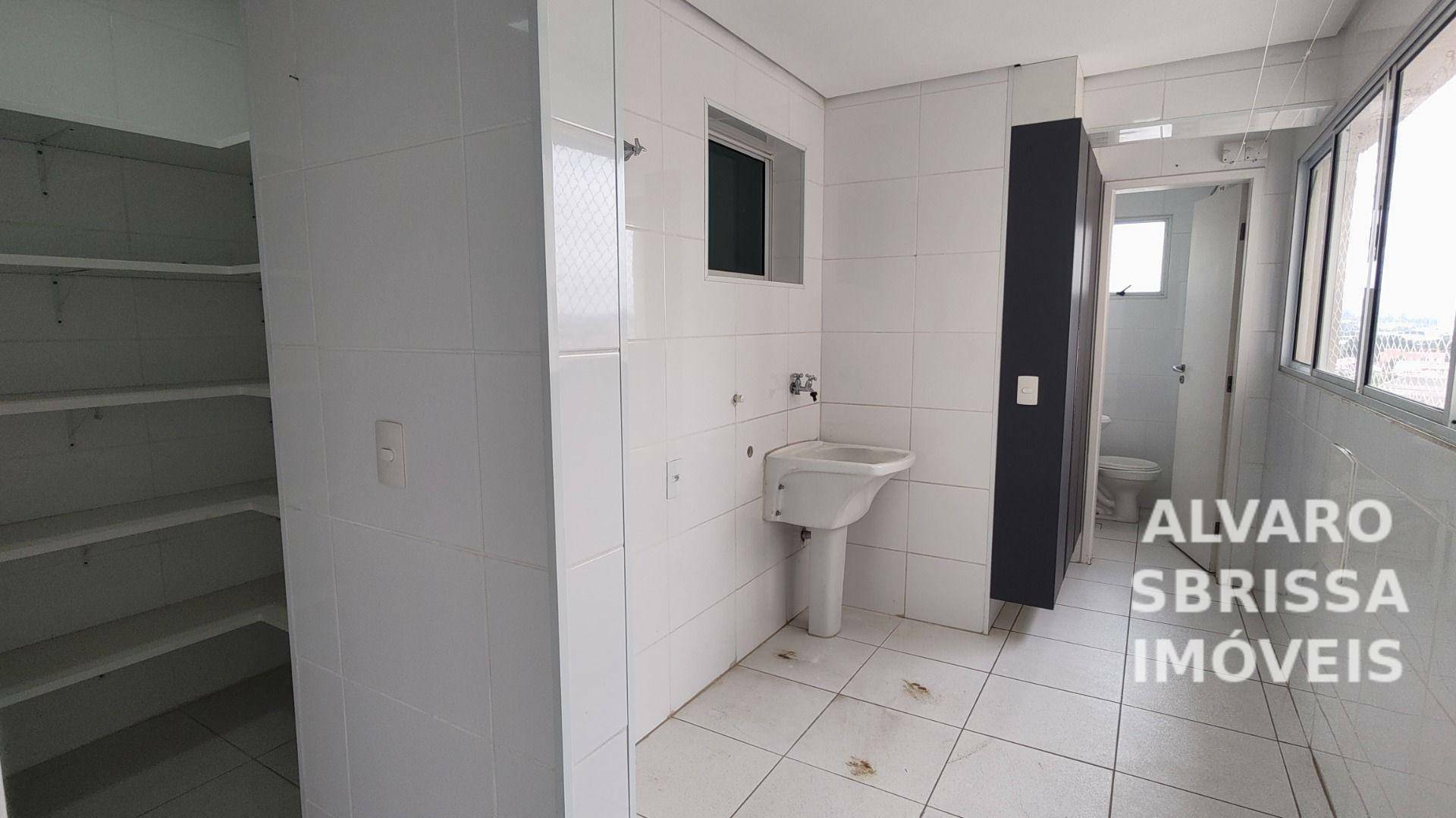 Apartamento para alugar com 3 quartos, 134m² - Foto 32