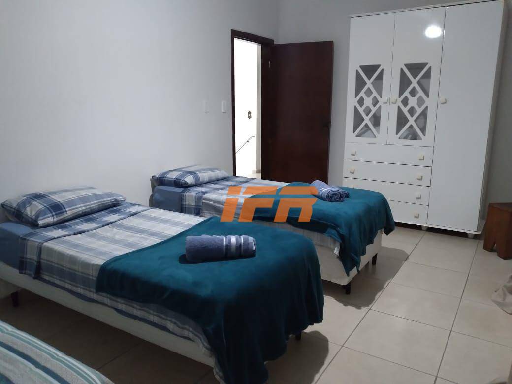 Sobrado à venda com 3 quartos, 250m² - Foto 22