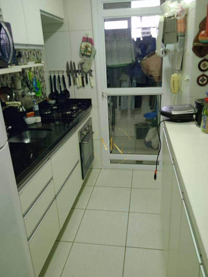 Apartamento à venda com 3 quartos, 68m² - Foto 6