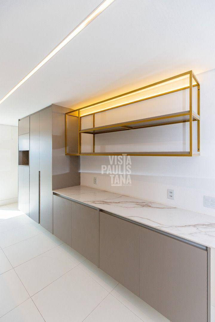 Apartamento à venda com 3 quartos, 244m² - Foto 44