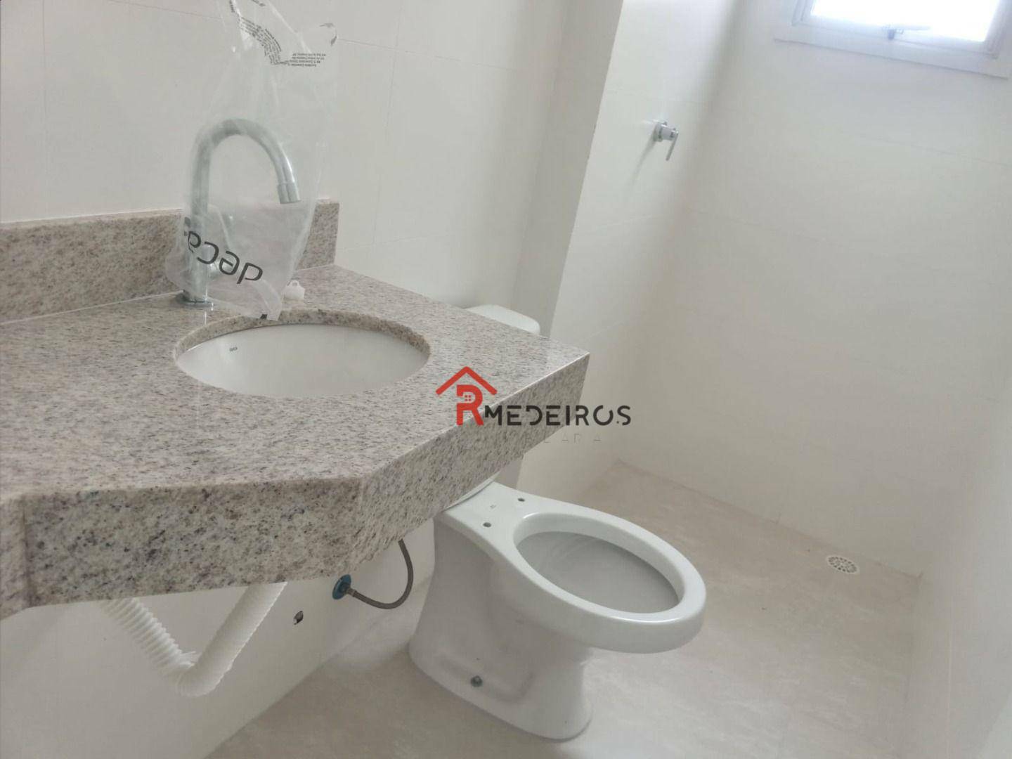 Apartamento à venda com 2 quartos, 75m² - Foto 15