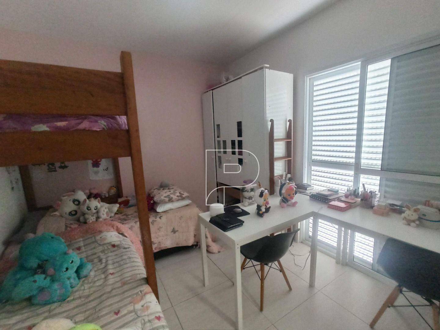 Casa de Condomínio à venda com 3 quartos, 230m² - Foto 9