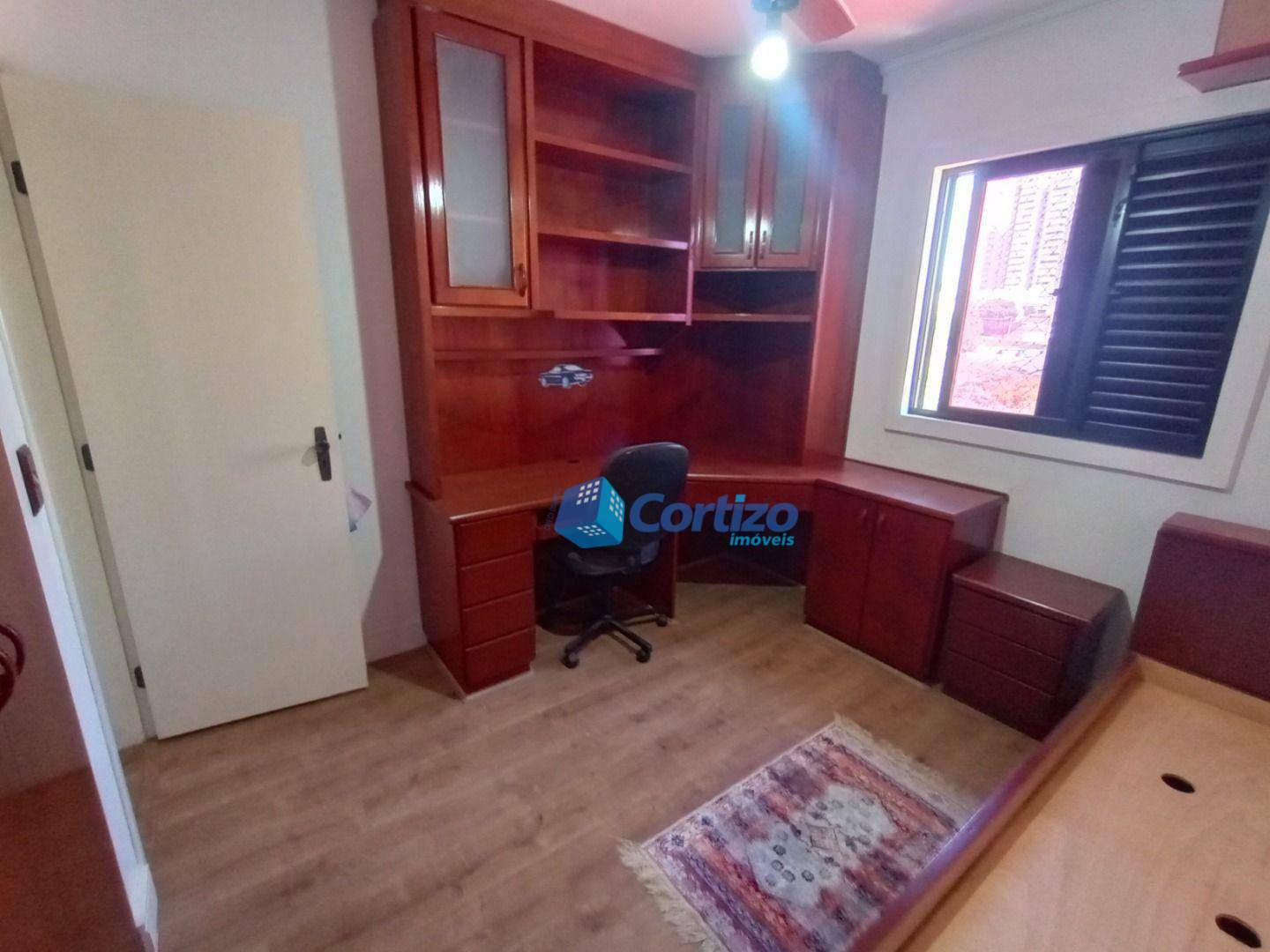 Apartamento à venda com 3 quartos, 96m² - Foto 15