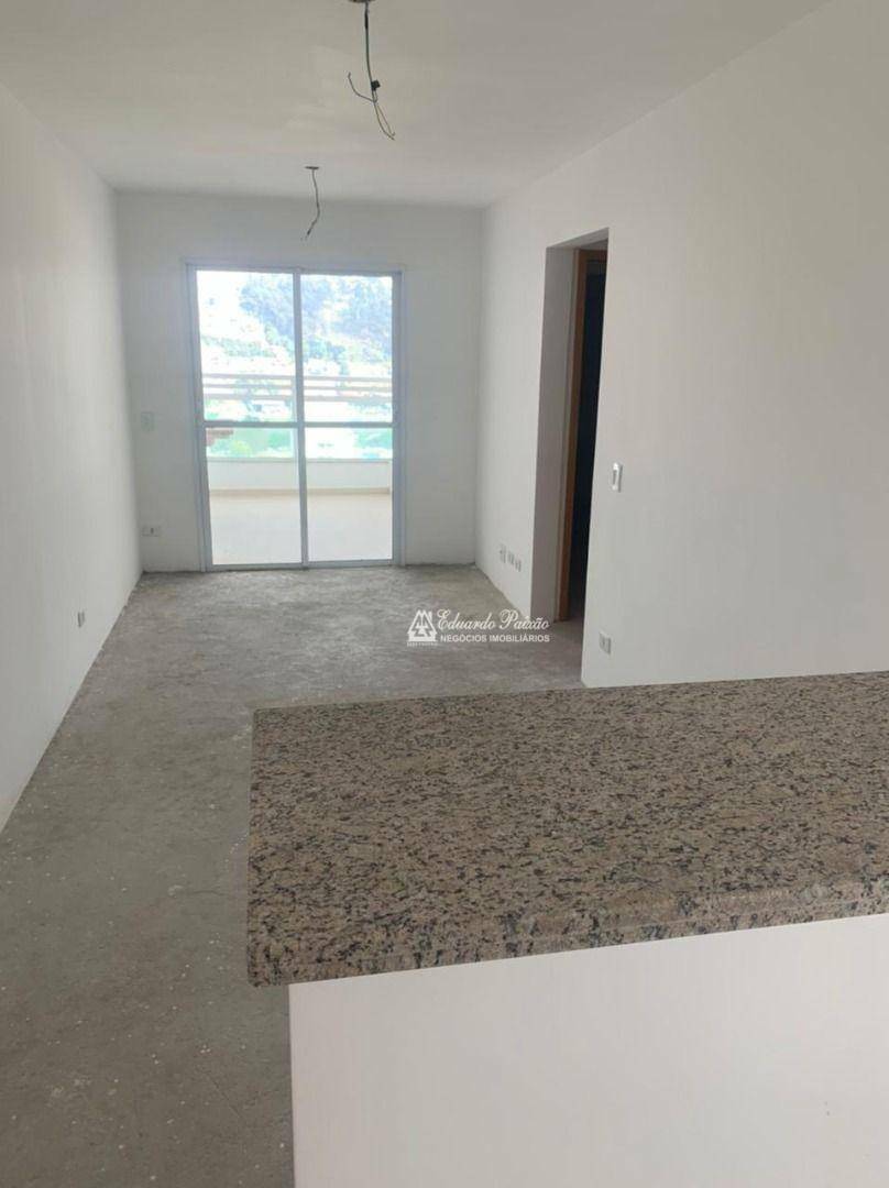 Apartamento à venda com 2 quartos, 65m² - Foto 4