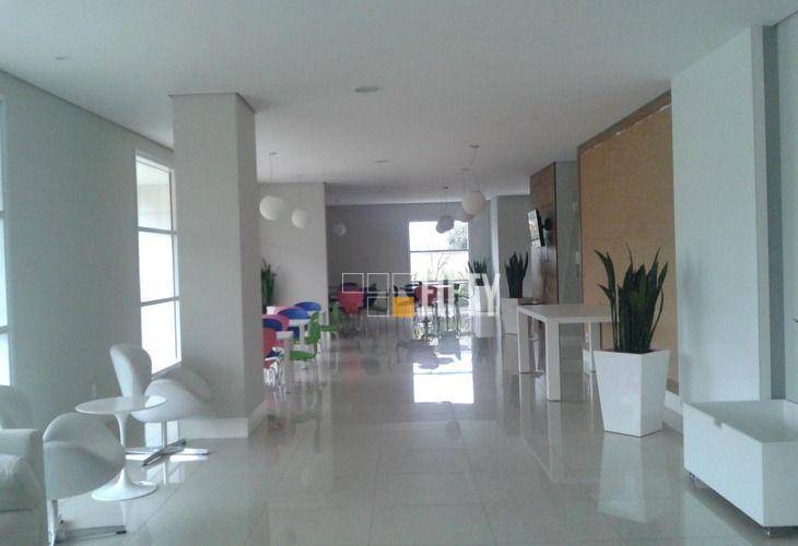 Apartamento à venda com 2 quartos, 79m² - Foto 31