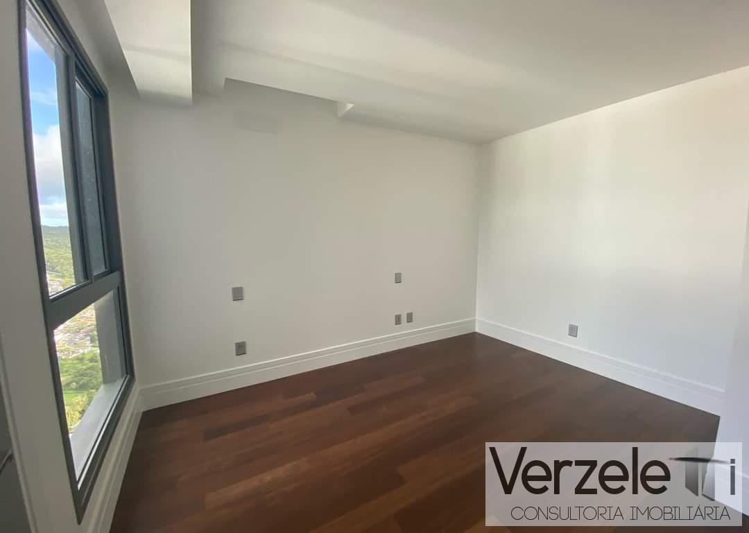 Apartamento à venda com 4 quartos, 230m² - Foto 7