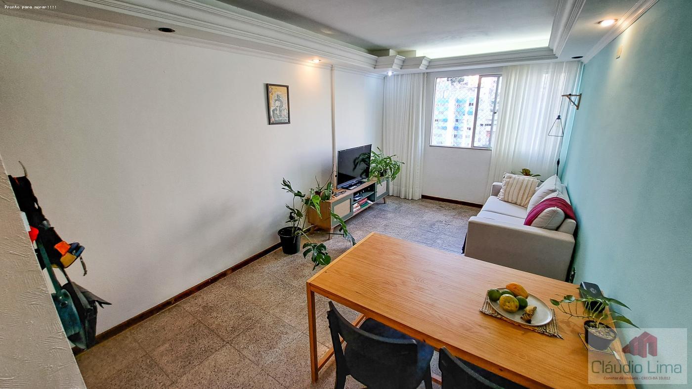 Apartamento à venda com 2 quartos, 80m² - Foto 2