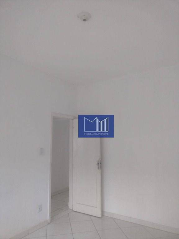 Apartamento para alugar com 2 quartos, 70m² - Foto 33