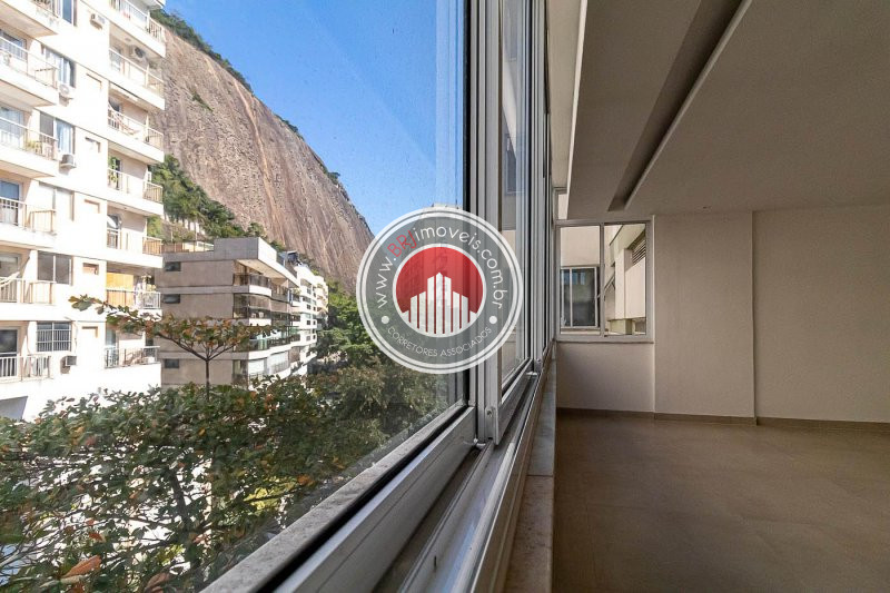 Apartamento à venda com 4 quartos, 155m² - Foto 28