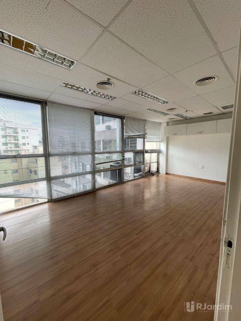 Prédio Inteiro para alugar, 300m² - Foto 16