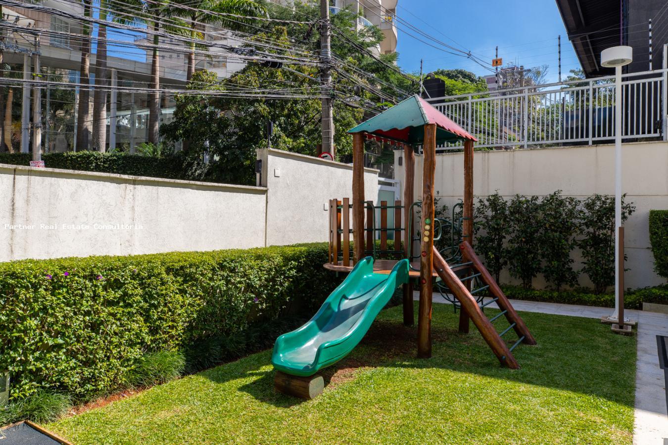 Apartamento à venda com 3 quartos, 157m² - Foto 40