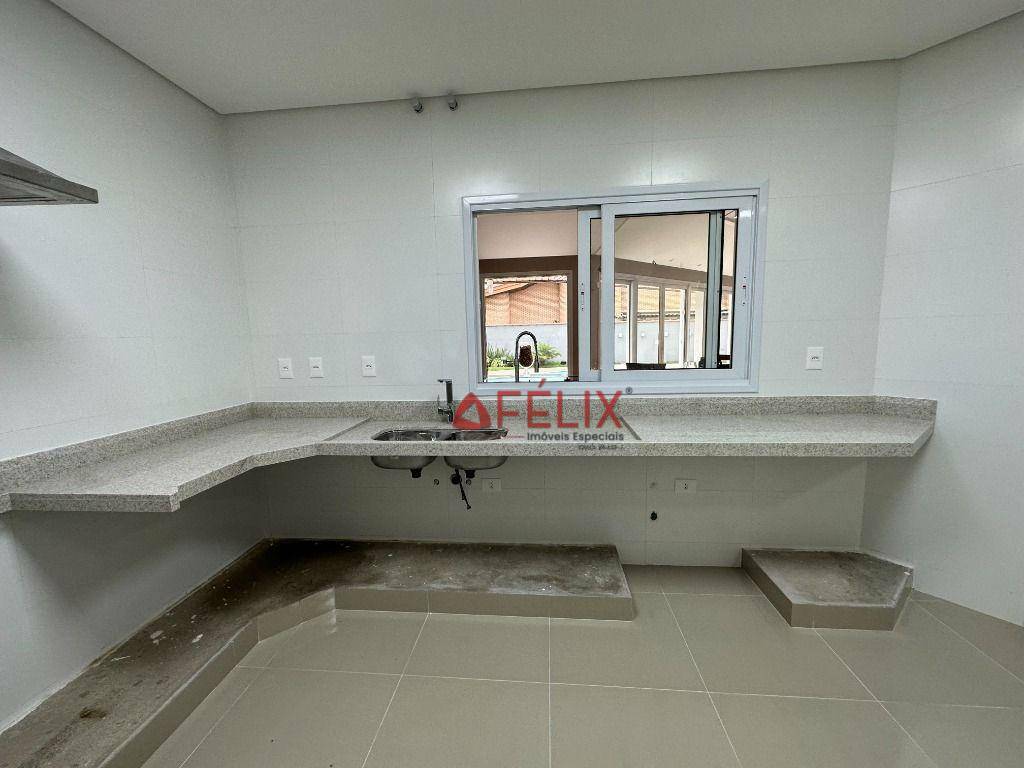 Casa de Condomínio à venda com 5 quartos, 430m² - Foto 37