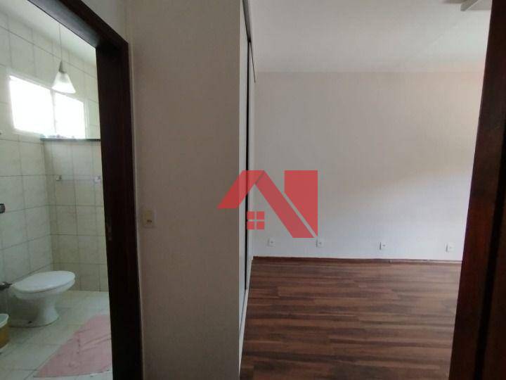 Casa para alugar com 2 quartos, 175m² - Foto 18