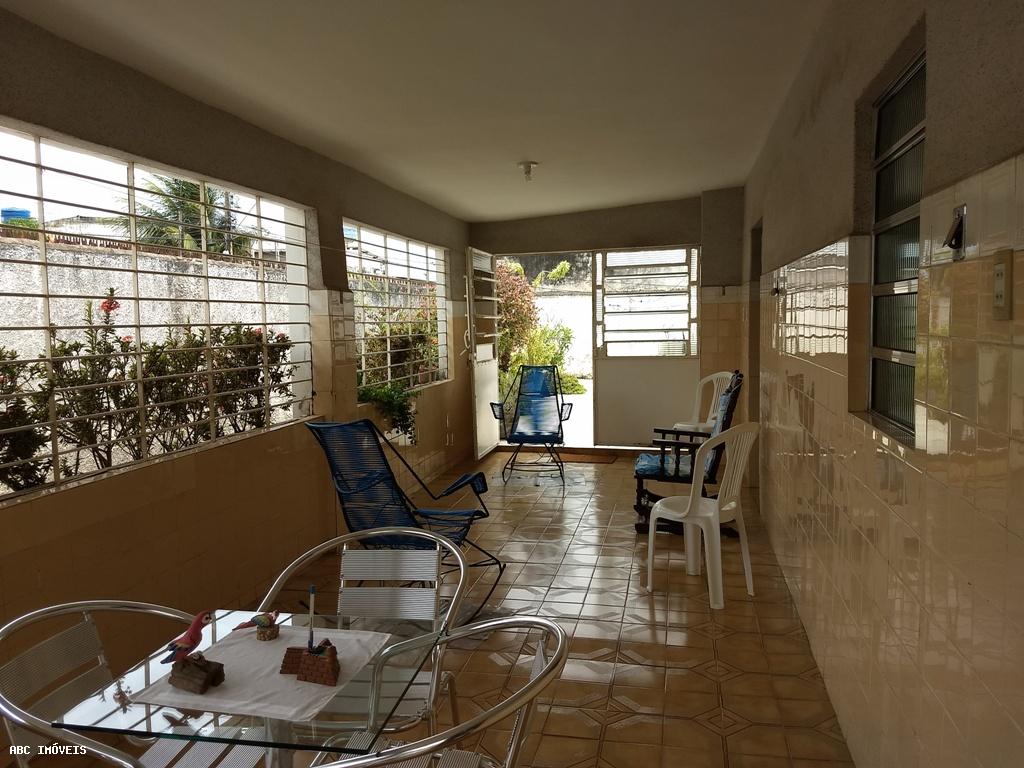 Casa à venda com 4 quartos, 350m² - Foto 7