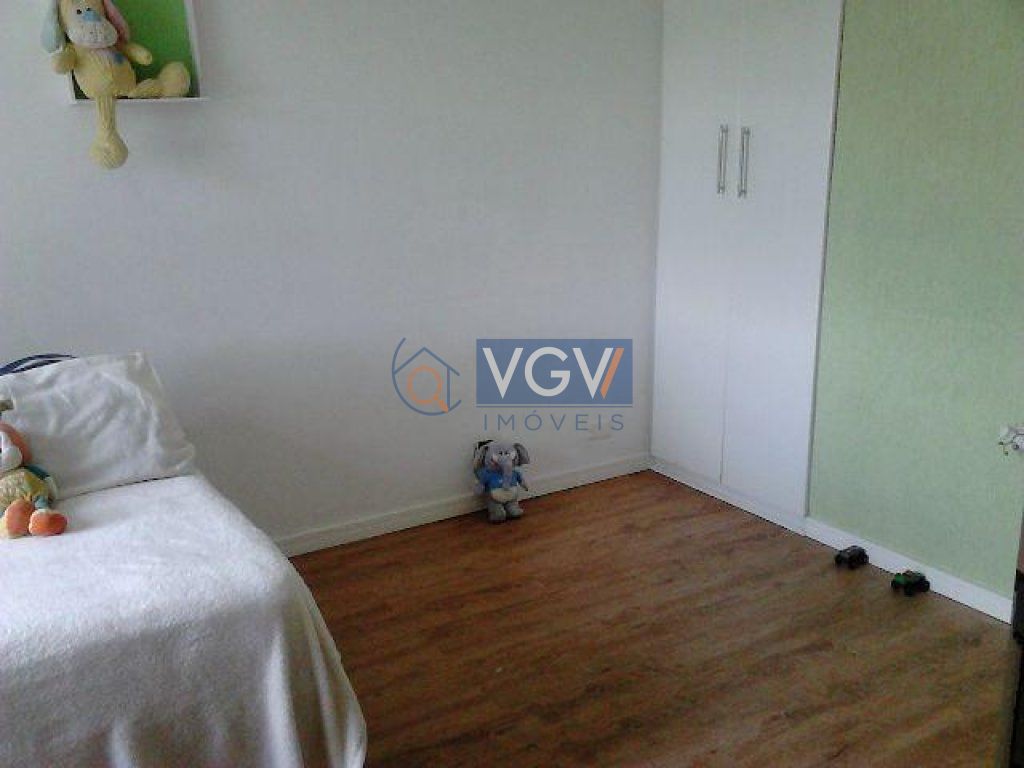 Casa à venda com 3 quartos, 140m² - Foto 7