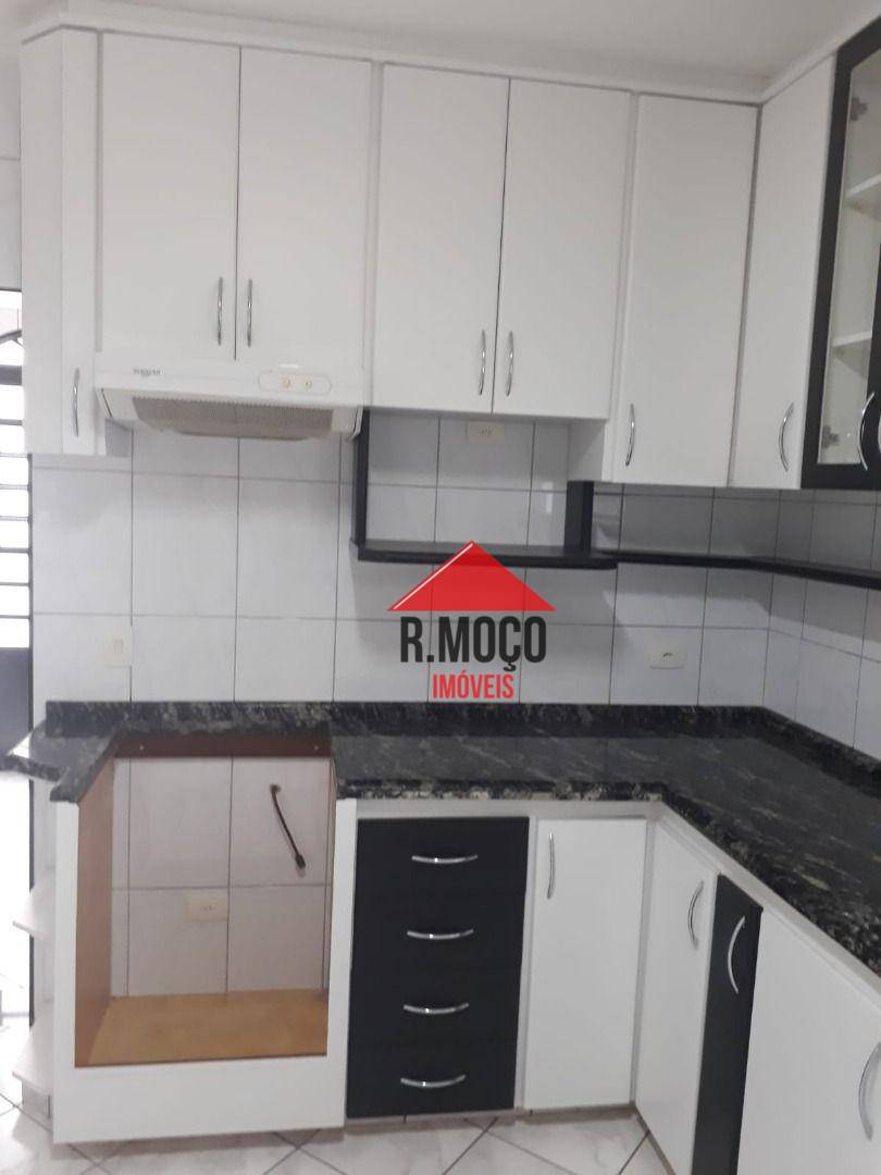 Sobrado à venda com 3 quartos, 141m² - Foto 4