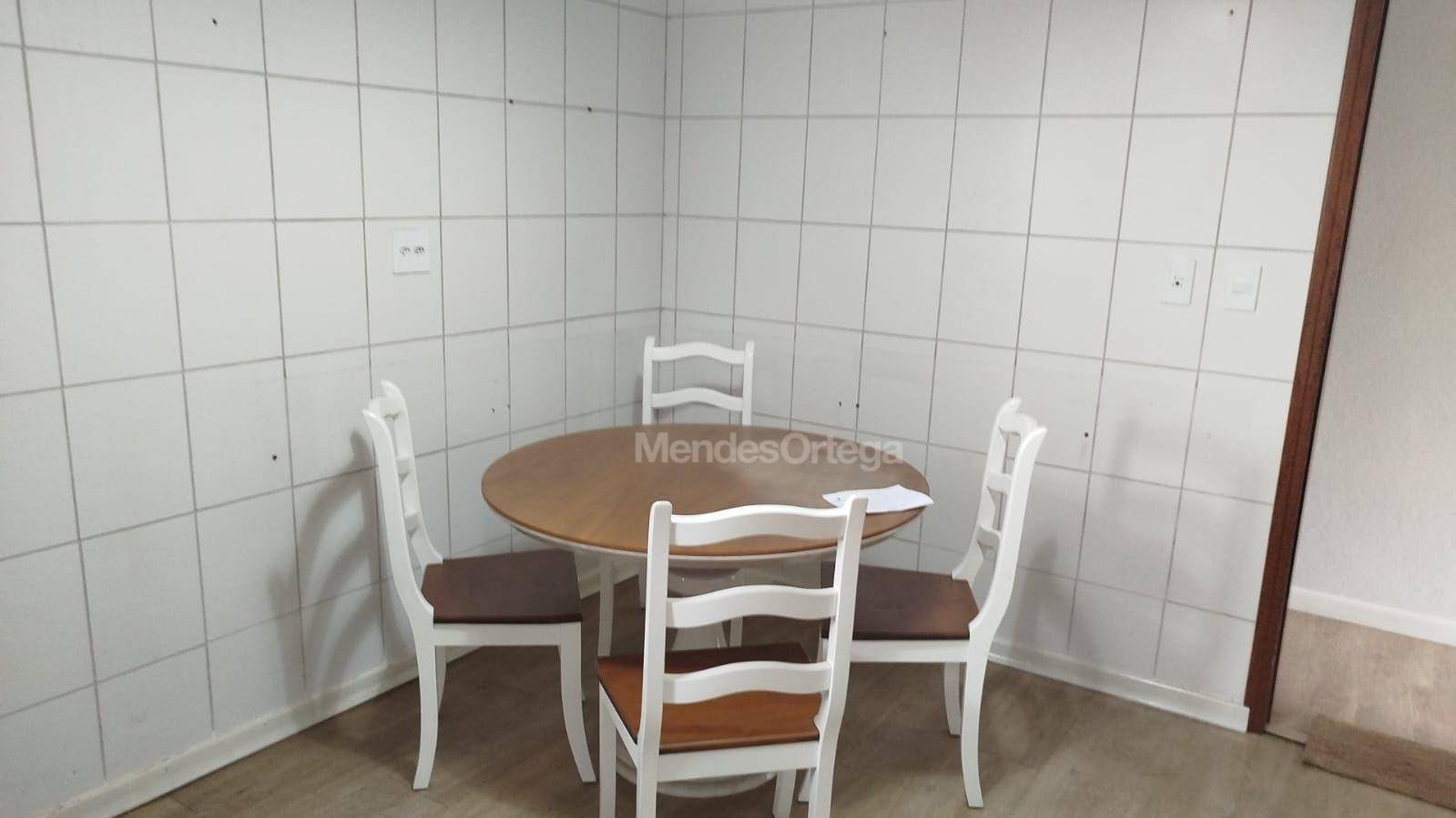 Apartamento para alugar com 3 quartos, 80m² - Foto 6