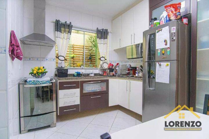 Sobrado à venda com 3 quartos, 220m² - Foto 6