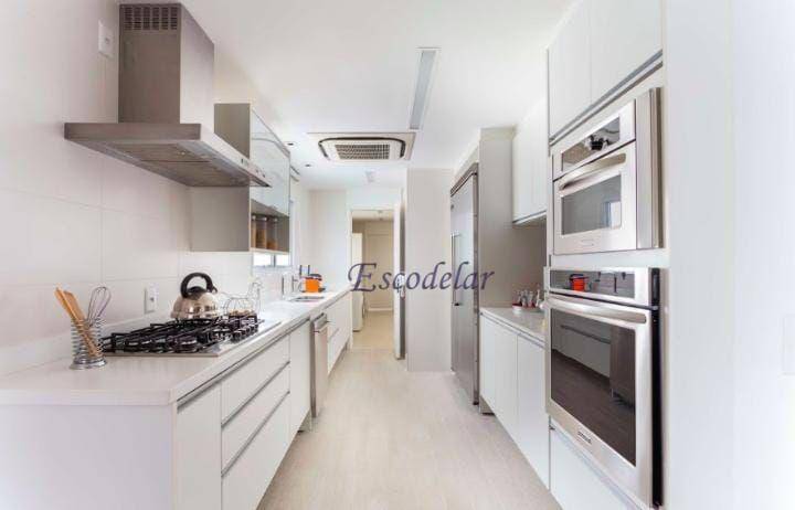 Apartamento à venda com 3 quartos, 275m² - Foto 27