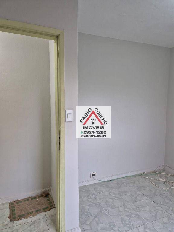 Casa à venda com 2 quartos, 100m² - Foto 10