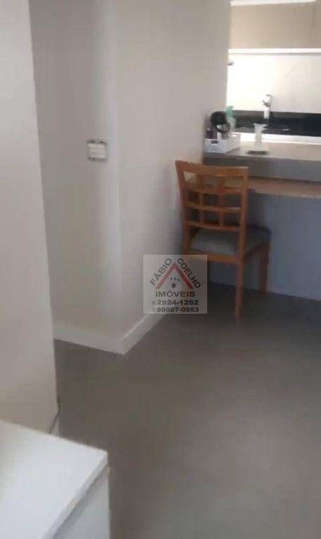 Apartamento à venda com 2 quartos, 65m² - Foto 12