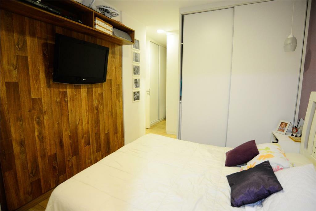 Apartamento à venda com 3 quartos, 91m² - Foto 4