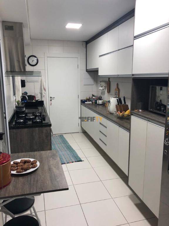 Apartamento à venda com 3 quartos, 116m² - Foto 8