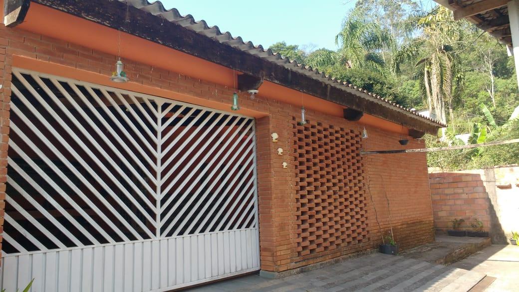 Casa à venda com 8 quartos, 1000m² - Foto 35