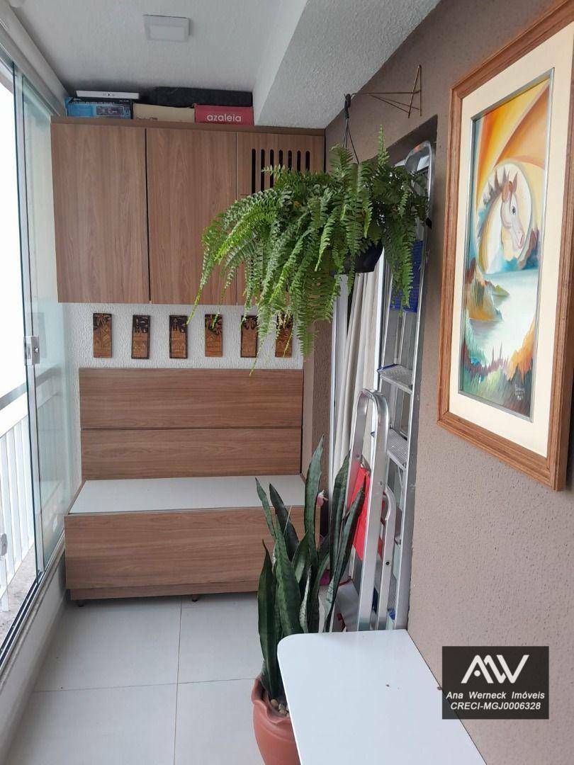 Apartamento à venda com 2 quartos, 80m² - Foto 4