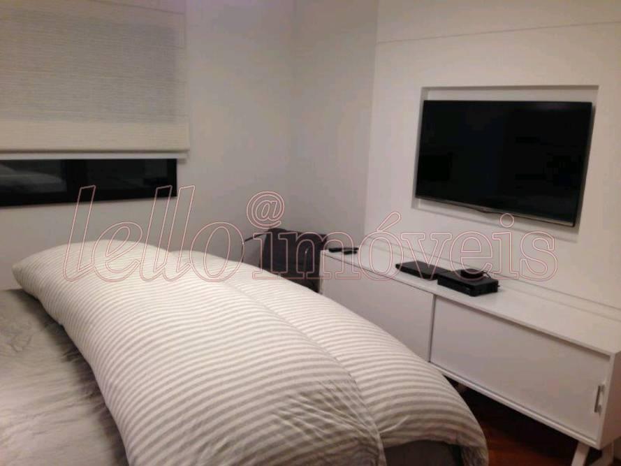 Apartamento para alugar com 3 quartos, 161m² - Foto 12