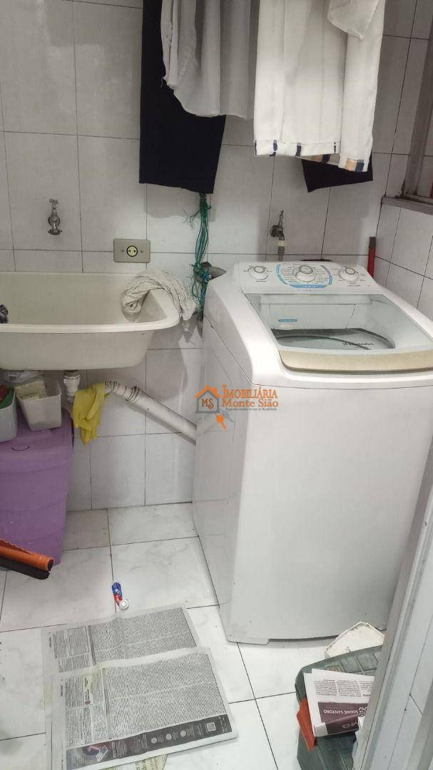 Apartamento à venda com 2 quartos, 45m² - Foto 2