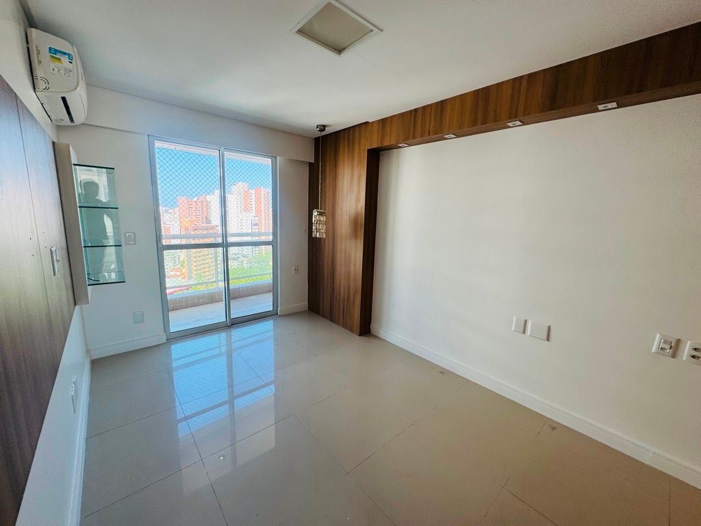 Apartamento à venda com 2 quartos, 75m² - Foto 8