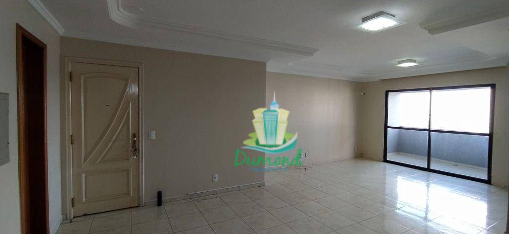 Apartamento para alugar com 4 quartos, 157m² - Foto 3