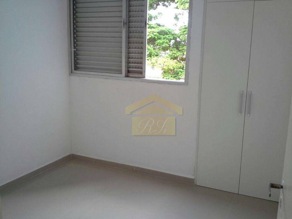 Apartamento à venda com 2 quartos, 68m² - Foto 13