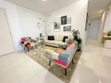 Apartamento à venda com 2 quartos, 125m² - Foto 2