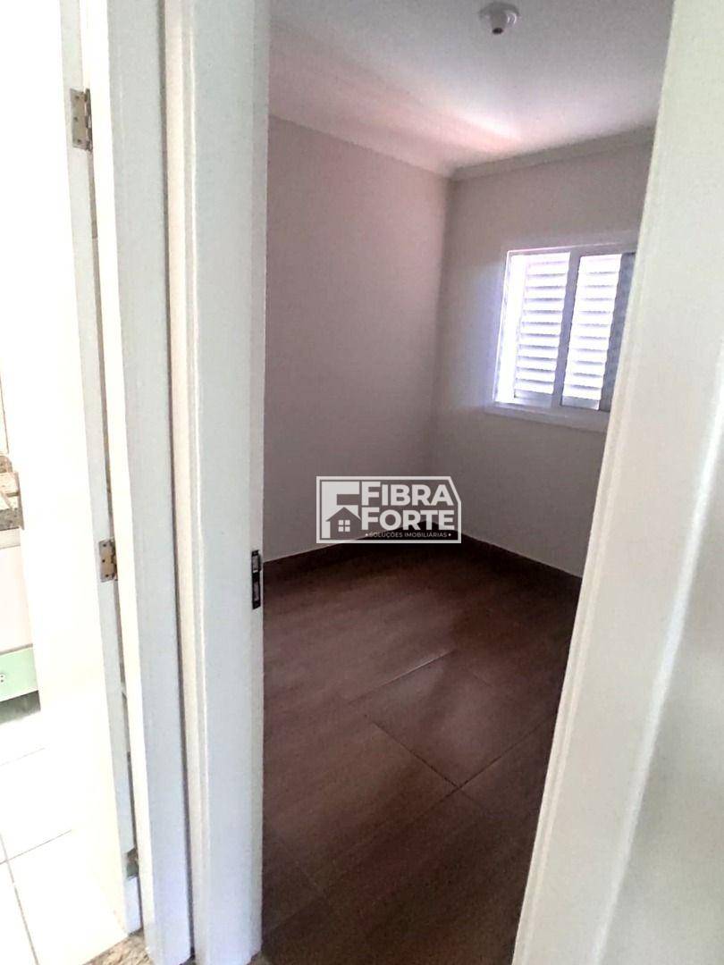 Casa à venda com 3 quartos, 155m² - Foto 13